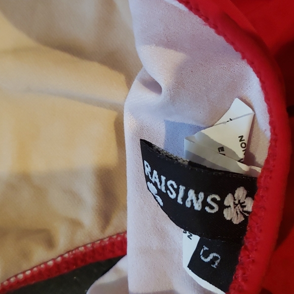 Raisins Red bikini - Picture 2 of 4